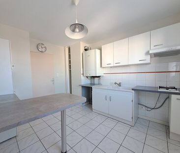 Location Appartement 3 pièces 72m² - Photo 6