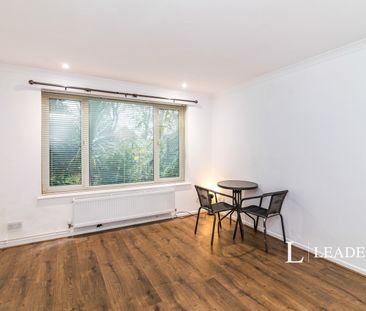 3 bedroom house to rent North Denes Road, NR30 - Photo 3