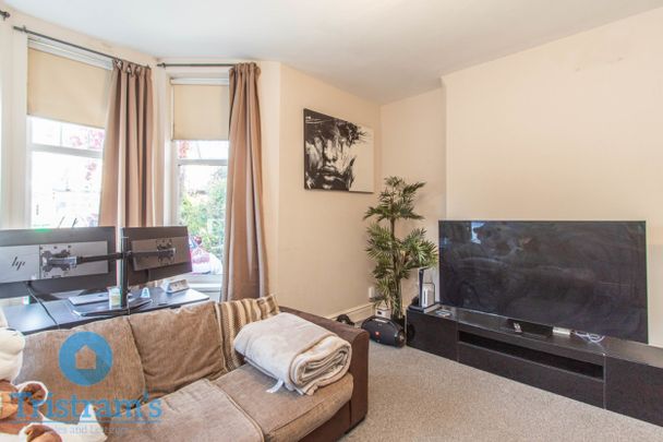References Pending - 1 bed Ground Floor Flat - Photo 1