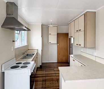 LEVIN - 3 BEDROOMS. - Photo 2