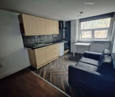 2 bedroom apartment to rent - Photo 4