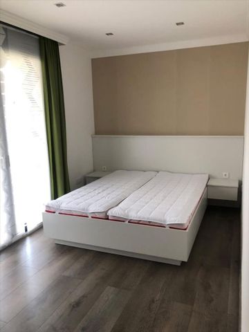 Kiadó luxus lakás - Debrecen - Fotó 3
