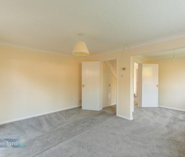 3 bedroom terraced house to rent - Photo 6