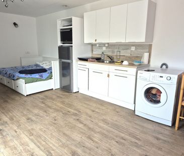 A LOUER - RINXENT - STUDIO MEUBLE EN REZ-DE-CHAUSSEE - Photo 1