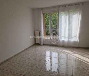 A Louer Aubagne Appartement de type 3, - Photo 4