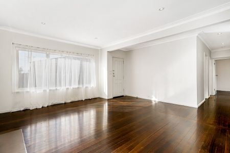 1/4 Lee Avenue, Springvale - Photo 2