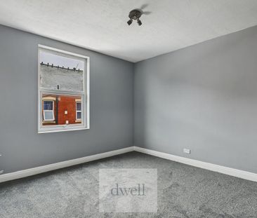 4 bedroom terraced house to rent - Photo 2