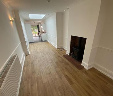 2 bedroom terraced house to rent - Photo 6