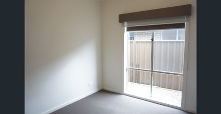 FOUR BEDROOM HOME - Photo 4