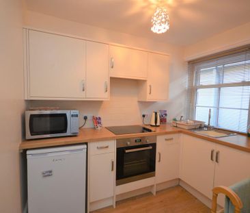 1 bedroom cottage to rent - Photo 5