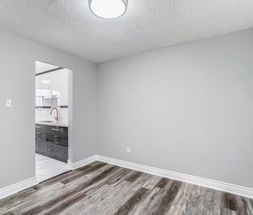 For Lease - 15 Kensington Road Unit# 1703, Brampton, Ontario - Photo 3