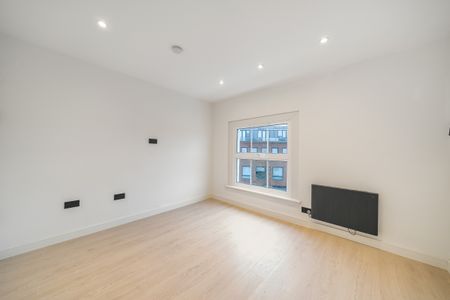 Surbiton Road, Kingston Upon Thames, KT1 - Photo 2