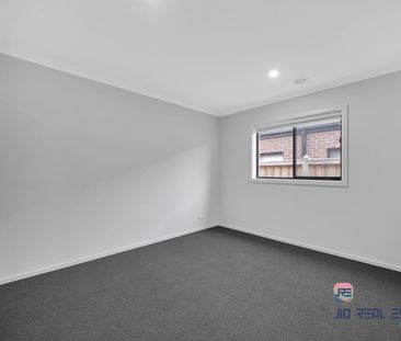 Brand New 4 Bedroom House For Lease @500 P/W Next to Shopping Cente... - Photo 1