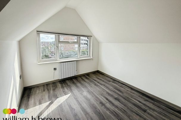 London Road - Photo 1