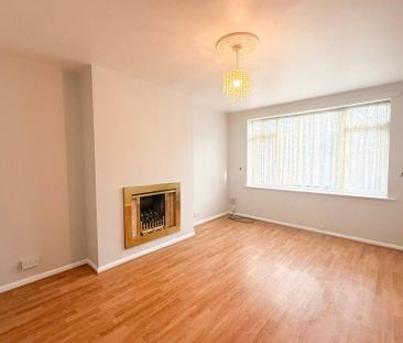 3 bedroom semi-detached house to rent - Photo 2