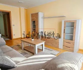 Alquiler de piso en Calle Rosalia De Castro - Photo 3