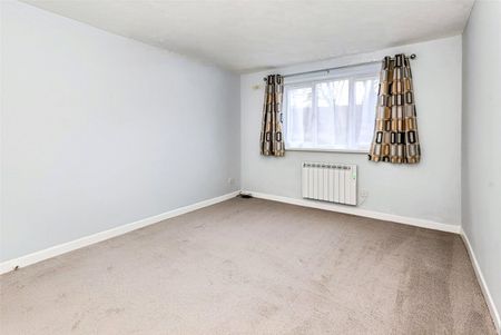 Romana Court, Sidney Road, Staines-upon-Thames, Surrey, TW18 4QJ - Photo 3