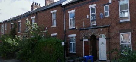 Excellent 6 Bed property - Brunswick St, Broomhall, Sheffield, S10 - Photo 3