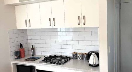 Pretty in Parkvale - FULLY FURNISHED - Photo 4