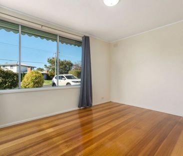 14 Carinya Avenue, Newcomb - Photo 4