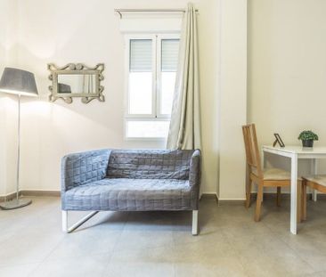 Carrer de les Comèdies, Valencia, Valencian Community 46003 - Photo 2