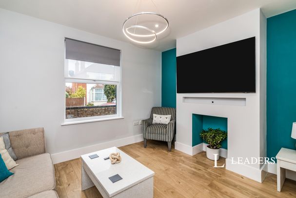 3 bedroom house to rent Stradbroke Road, Lowestoft, Suffolk, NR33 - Photo 1