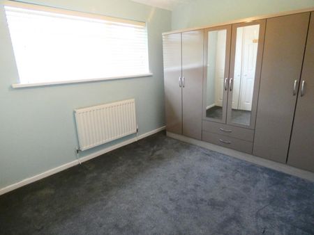 2 bedroom House To Let Total Size: 920 SQ FT - Photo 5
