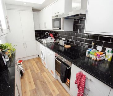 6 bedroom house to rent - Photo 4