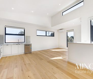 Brand-New Contemporary Living in the Heart of Lalor - Photo 1