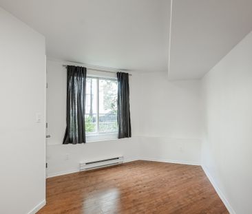 1050 Rue St-Timothée - Photo 2