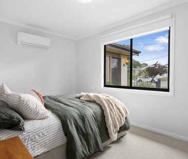Fully Renovated Gem Just Minutes from Bendigo CBD - Photo 6
