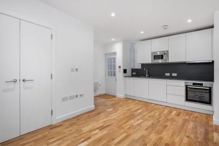 1 bedroom ground floor flat to rent - Photo 5