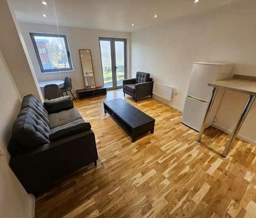 Beringa, City Island, Gotts Road, Leeds, LS12 - Photo 1