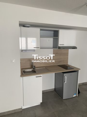 Location Appartement 2 pièces 40m² NIMES 30000 - Photo 2