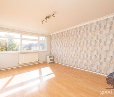 3 bedroom flat to rent, - Photo 1