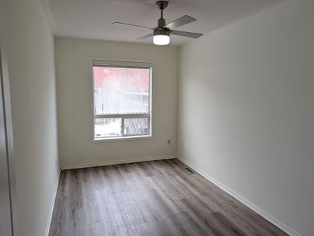 For Lease - 5864 Delle Donne Drive Unit# Main Floor, Mississauga, Ontario - Photo 4