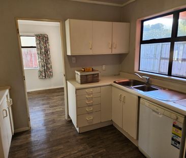 Waterloo Living - Photo 2