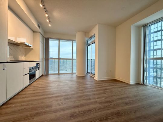 For Lease - 8 Interchange Way Unit# 2909, Vaughan, Ontario - Photo 1