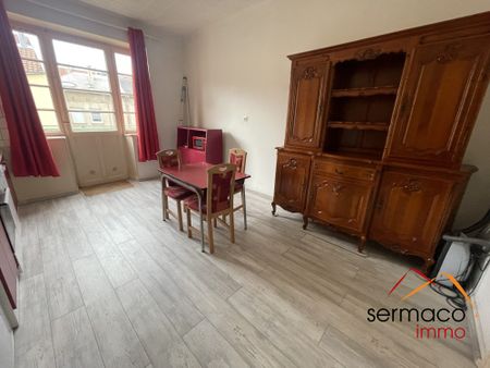 Appartement partiellement meublé de type F2 avec balcon - Photo 4