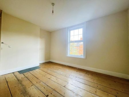 3 bedroom terraced house to rent - Photo 4