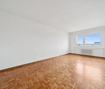 Spacious apartment with balcony in the heart of Yverdon-les-Bains - Photo 4