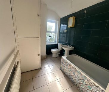 2 bedroom terraced house to rent - Photo 6