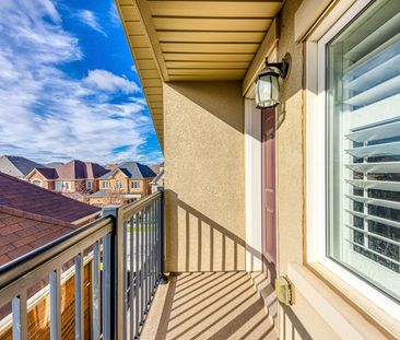 For Lease - 230 Jessie Caverhill Pass, Oakville, Ontario - Photo 4