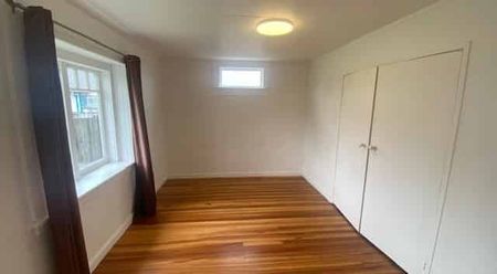 A Perfect Family Home - FIRST WEEK RENT FREE! - Photo 2