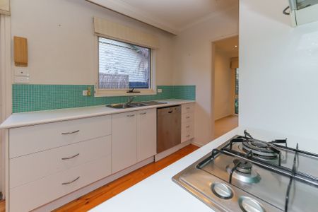 Charming Home with Ideal Location - Photo 3