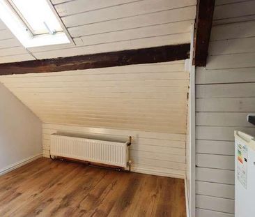 Room In Nelson House, Goat Street, Haverfordwest, SA61 - Photo 1