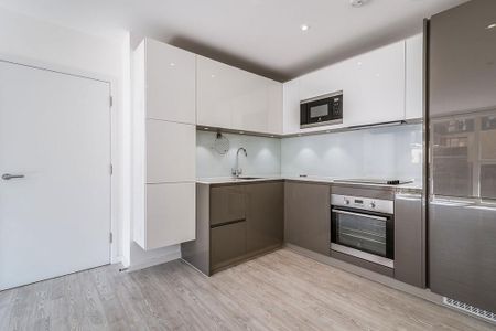 2 bedroom flat to rent - Photo 4