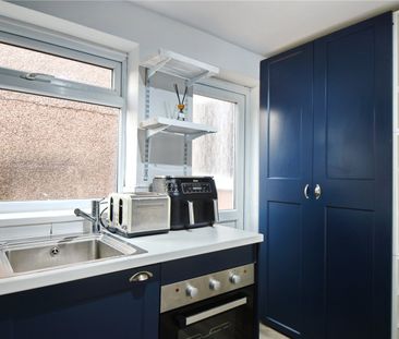 Cheriton Place, Westbury On Trym - Photo 3