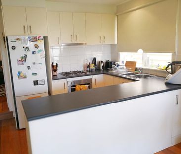 31 Hotham Street, Moonee Ponds VIC 3039 - Photo 4
