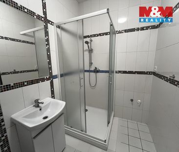 Pronájem bytu 1+kk a garsoniéry 25 m², Karlovarská 51, Řevničov - Photo 4